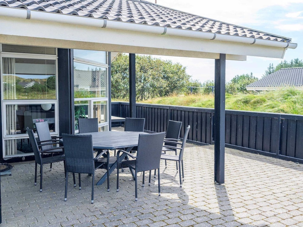 8 Person Holiday Home in Henne