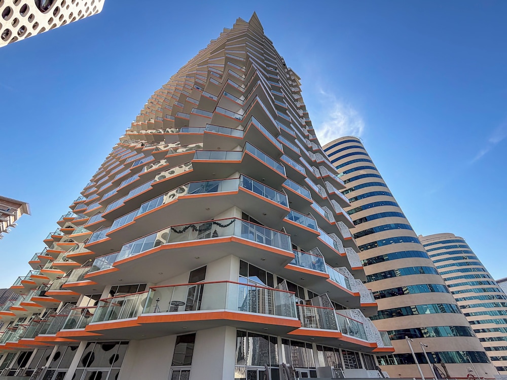 PVH - Canal Frontage 1BR - Millennium