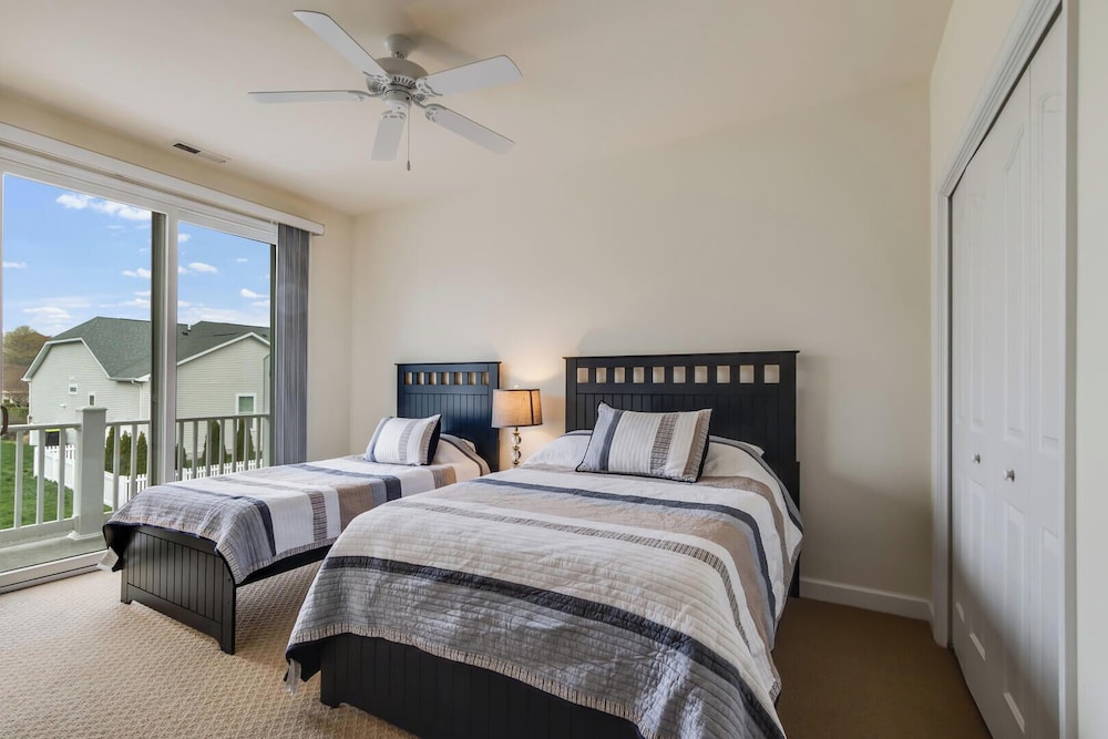 Smithfield Court 2 #102