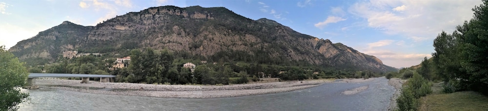 Photo 48