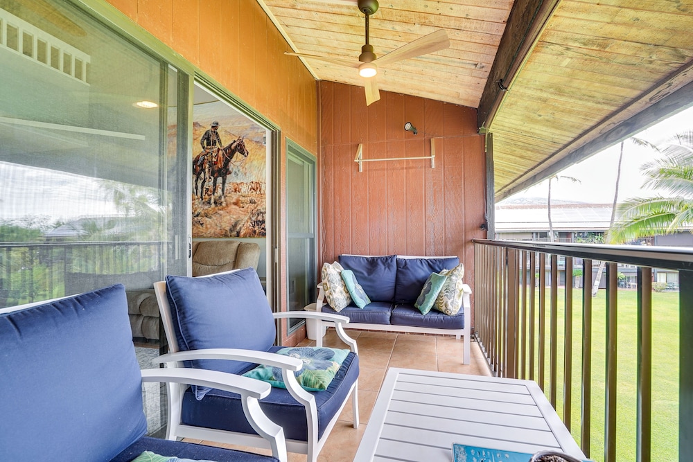 Kaunakakai Vacation Rental w/ Pool Access & A/c!