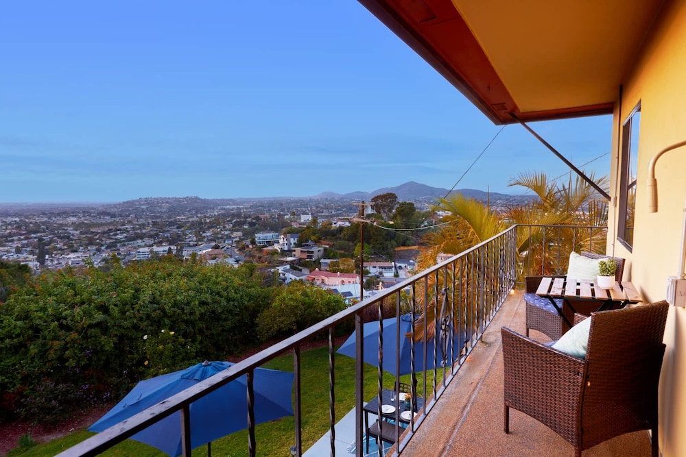 La Mesa Lookout With AC BBQ Firepit Pet Friendly