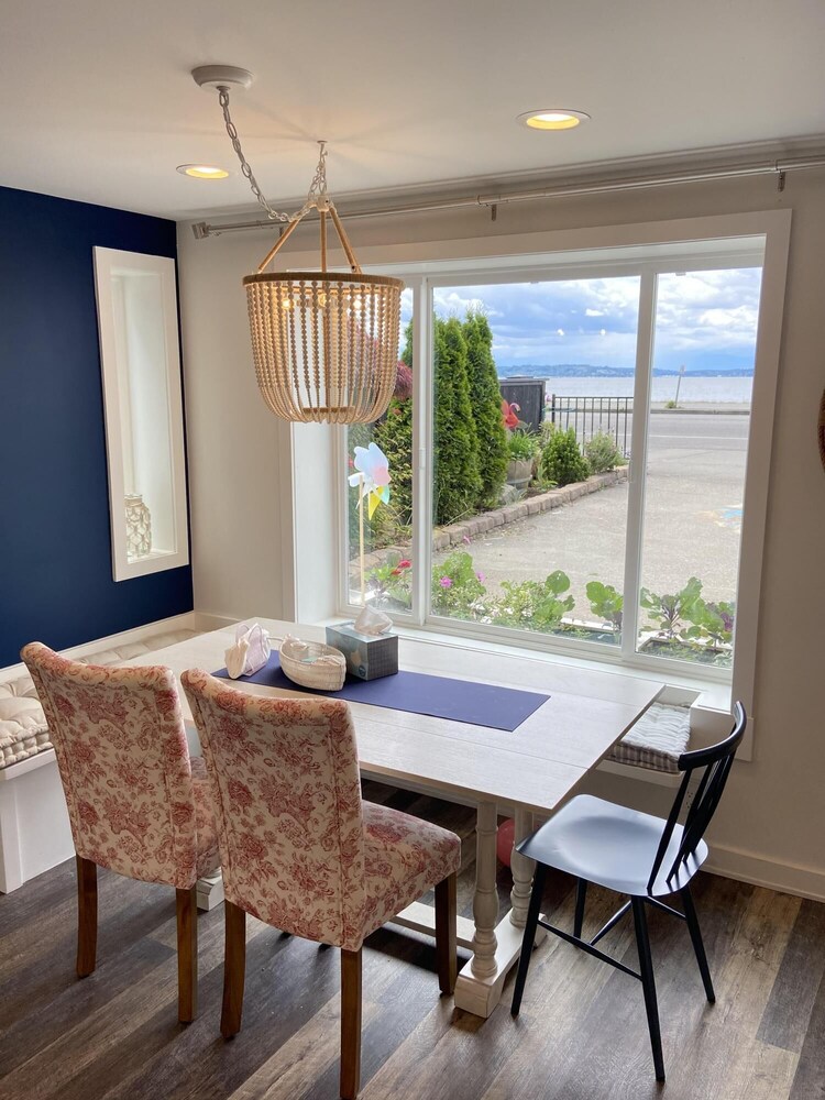 2BR 2BA Alki Beach Waterfront Retreat Extended Stay, Zdjęcie 15
