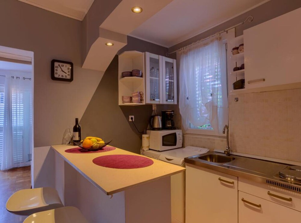 Sunset Tides Apartments With Terrace and Sea View