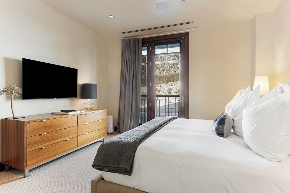 The Heart of Vail Villas at Solaris