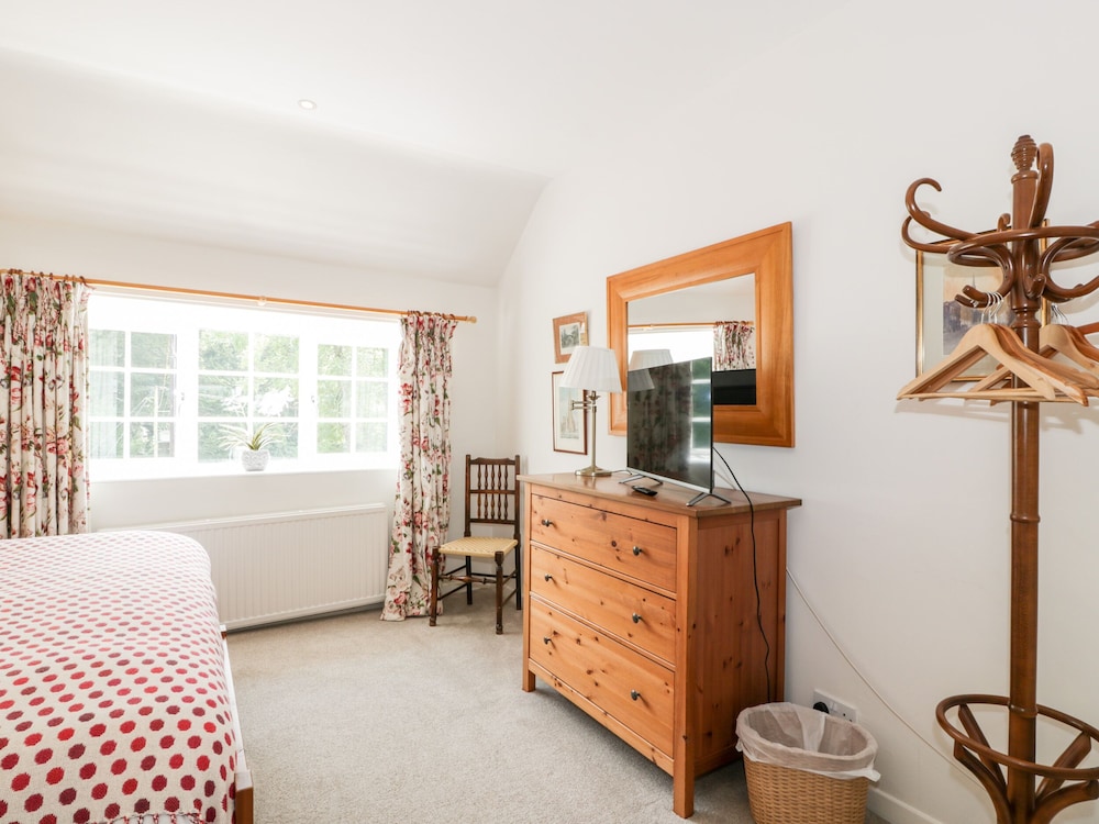 The Mews Flat