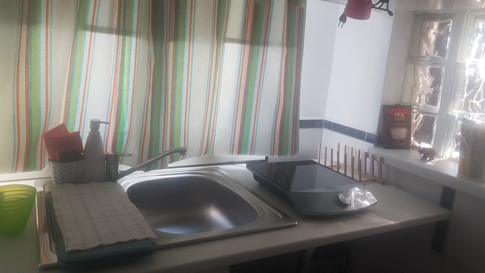 Lovely 2-bed House in Klarici Close to Pula view 4