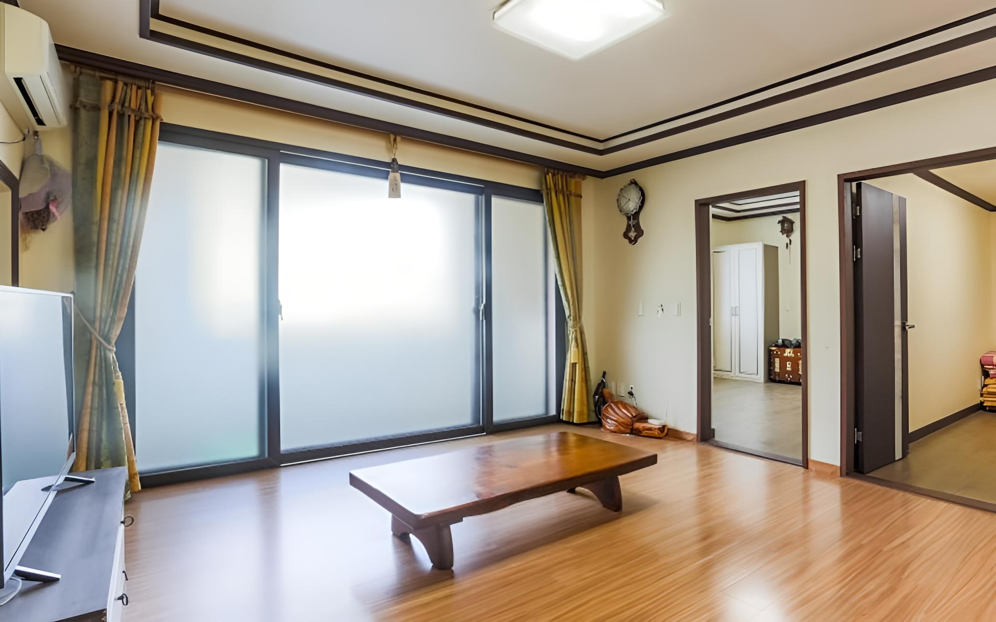 Muju Rainbow Pension view 4