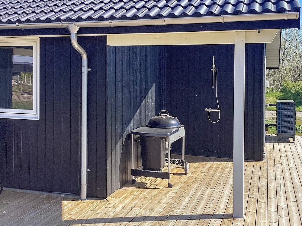 10 Person Holiday Home in Idestrup view 4
