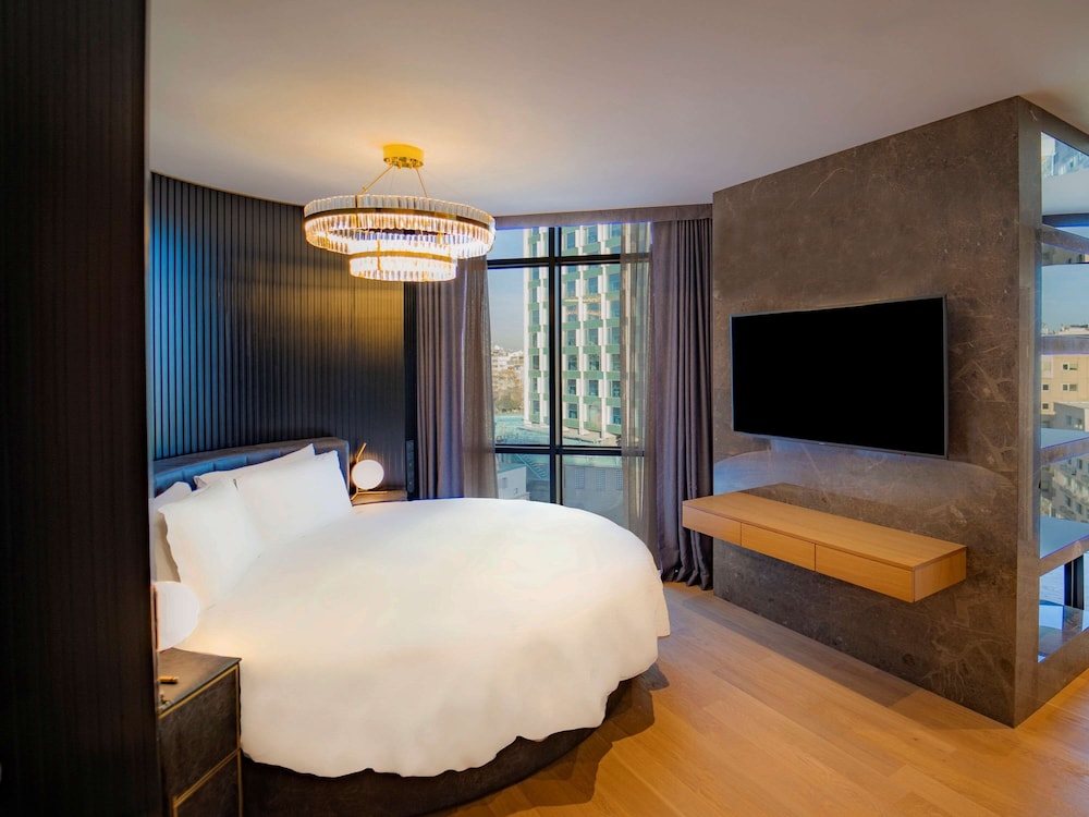 Sofitel İstanbul Taksim - Image 47