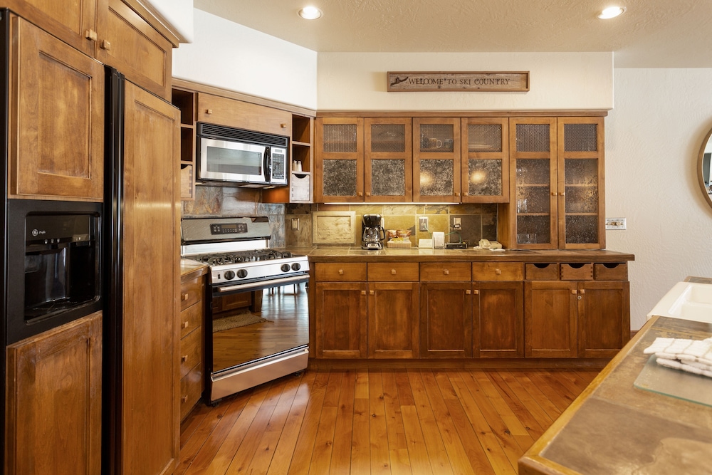 1 Bedroom Condo - The Lodges at Deer Valley 1 Condo