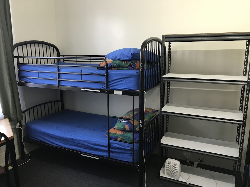 Dolphin Retreat Bunbury - Hostel