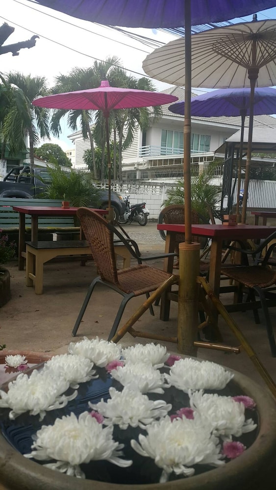 999 Triple Nine Guesthouse & Hostel Chiangmai