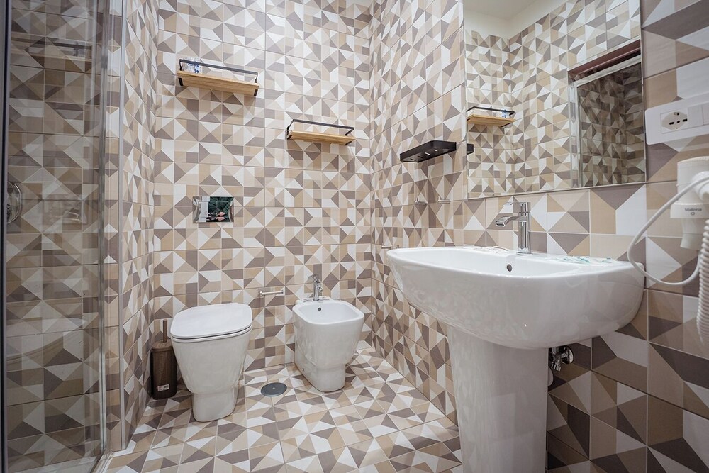 P.C. BOUTIQUE SEA VIEW NAPOLI CENTRO by ClaPa Group Dislocated Hospitality