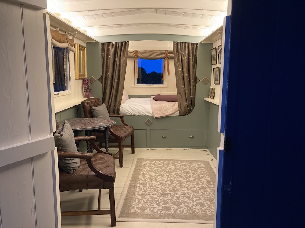 Original Roadsmans Wagon, With Breathtaking Views view 5