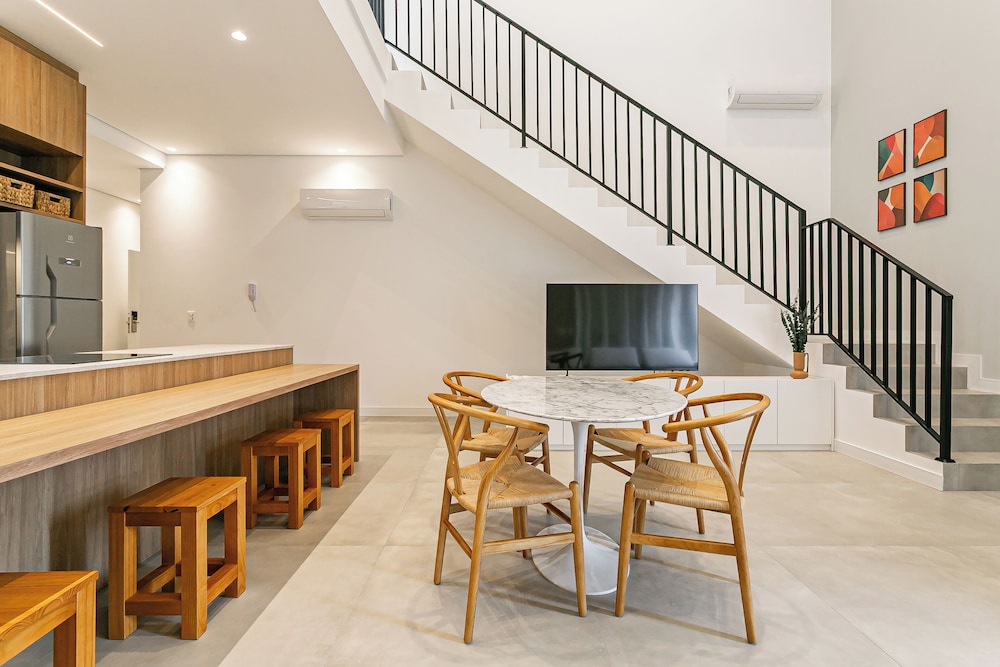 First Residencial Multifuncional by Viva - Conforto e Fácil Acesso às Melhores Praias de Floripa