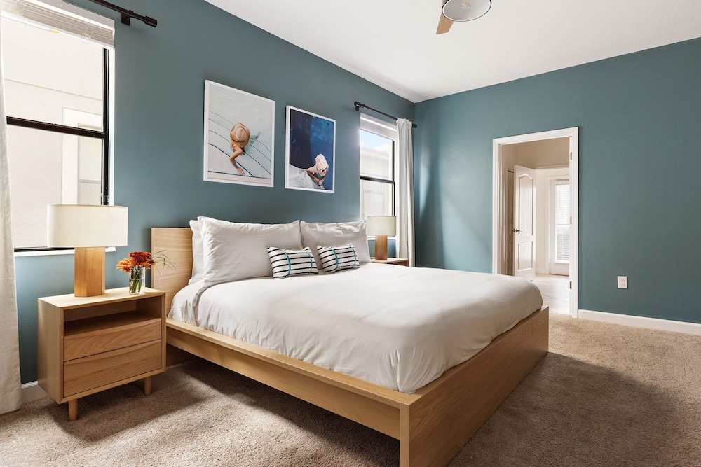 Shadow Mountain Family Oasis w Game Room Pool Resort Access Themed Rooms