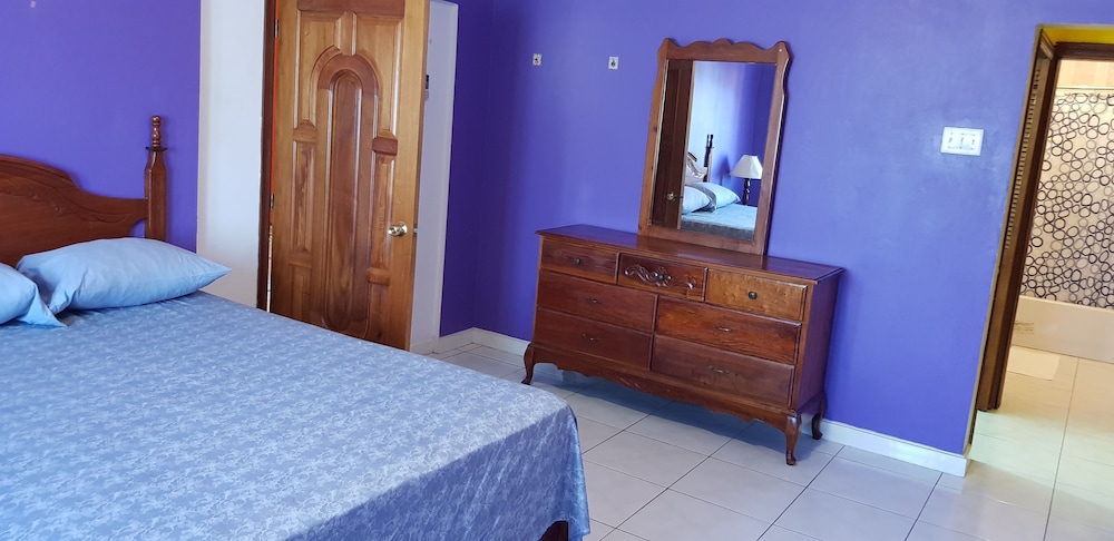 Comfortable Suite 3