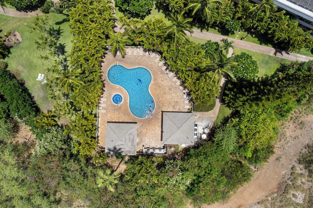 Maui Banyan A-202 by Maui Rental Group