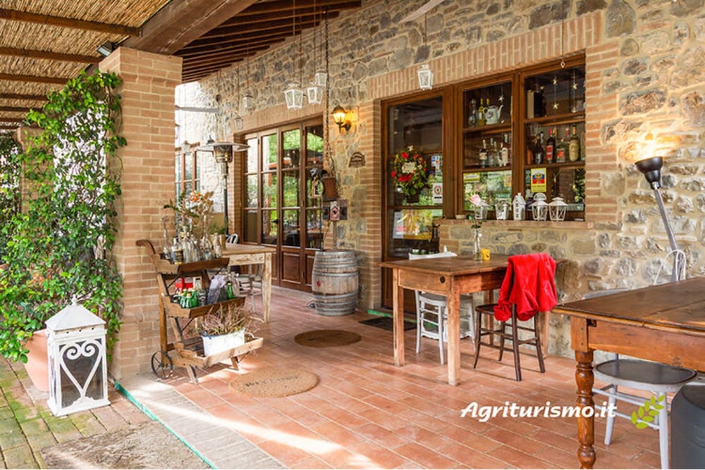 Quaint Cottage in Citta Della Pieve With Pool