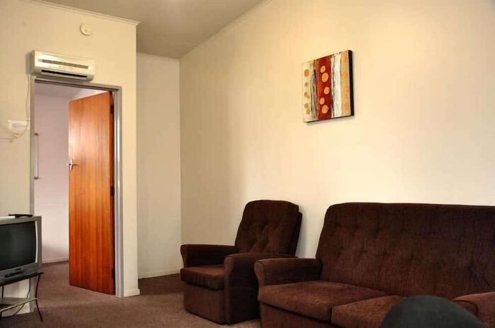 Feilding Motel