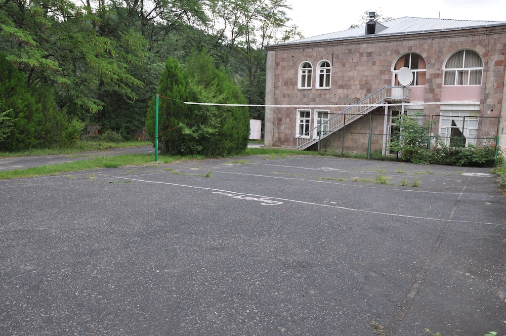 Gugark Retreat