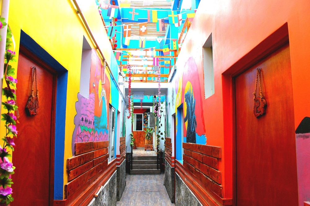 Raymi House Hostel