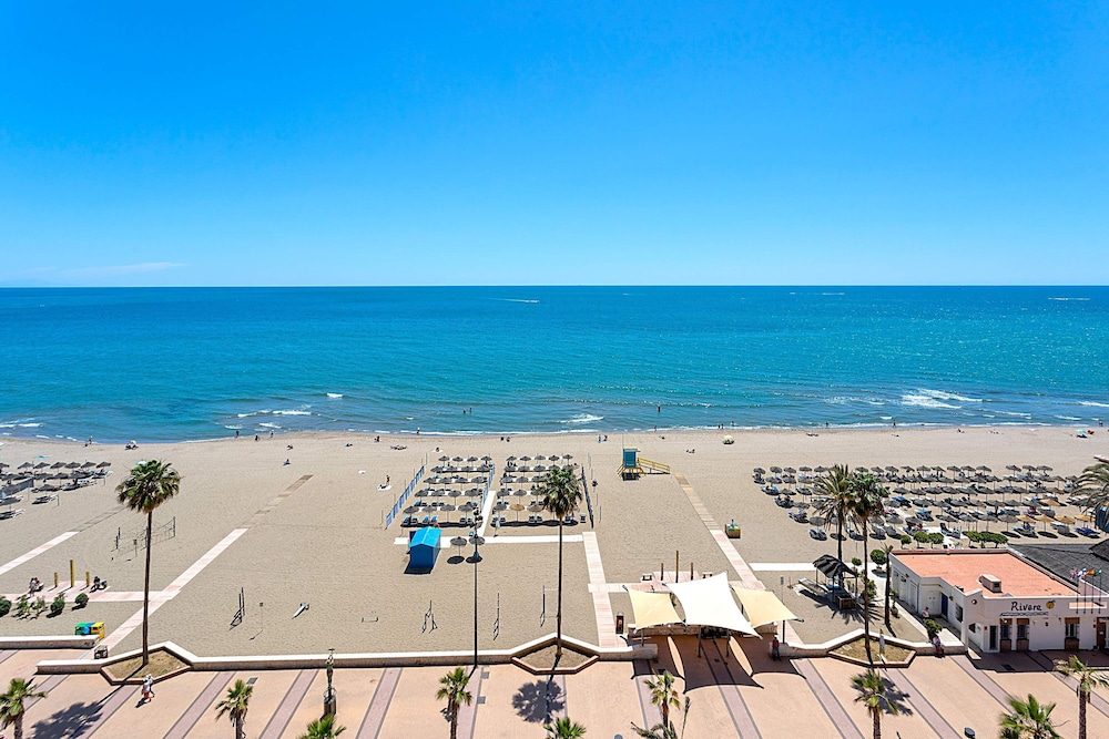Exclusive Penthouse in Fuengirola Beach Corales