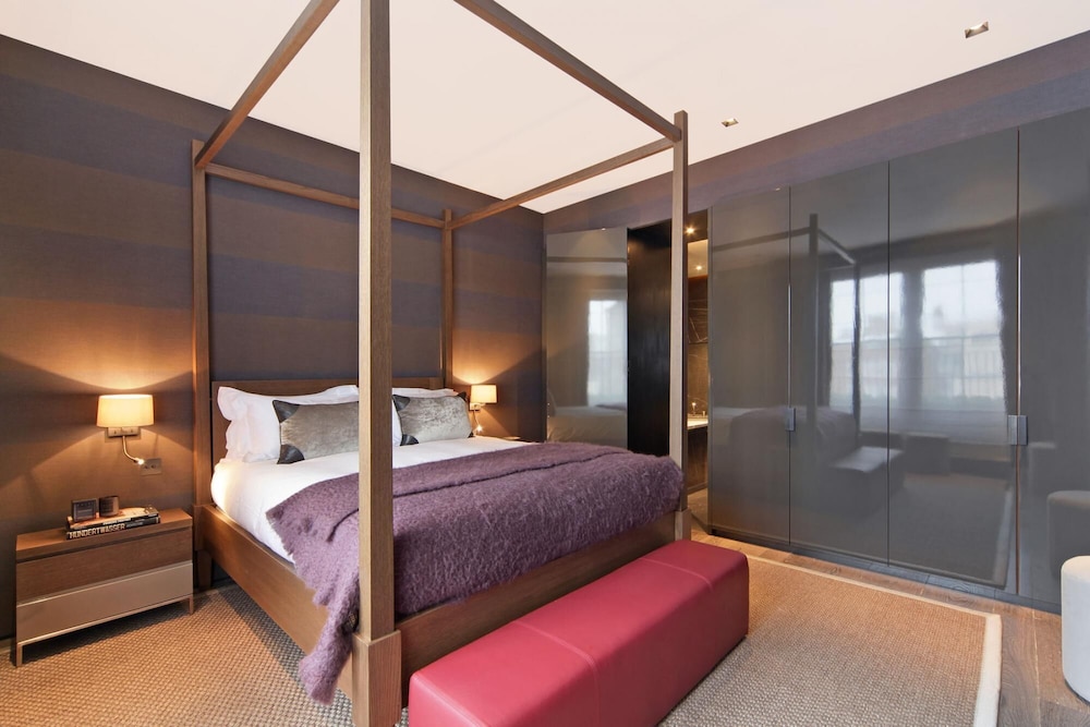 Cadogan Square Luxury 2 Bedroom Apartment II