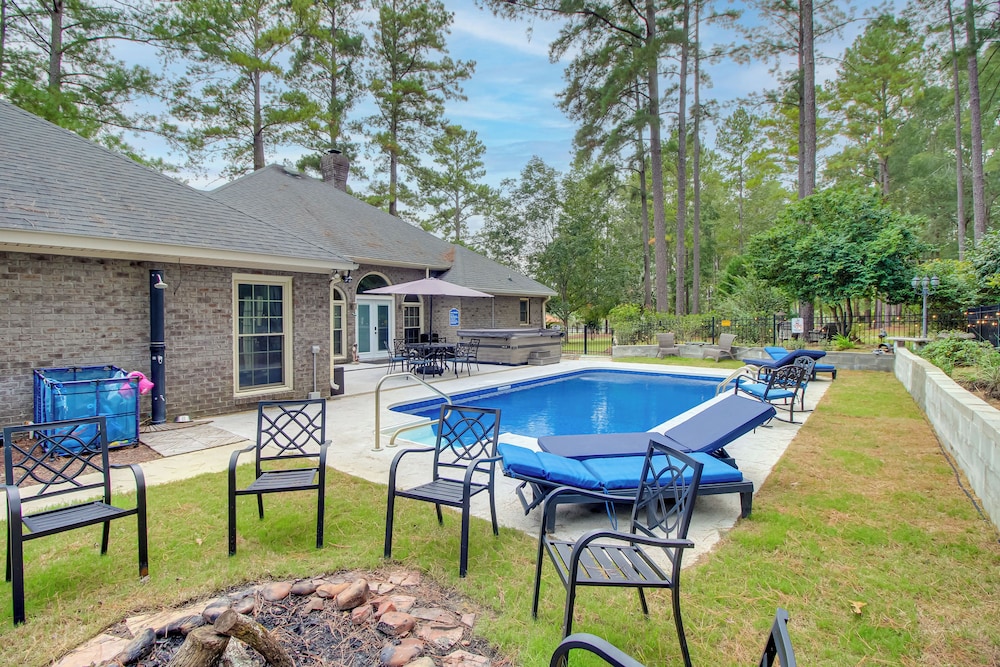 'georgia's Nature Retreat' on Old Mill Pond!