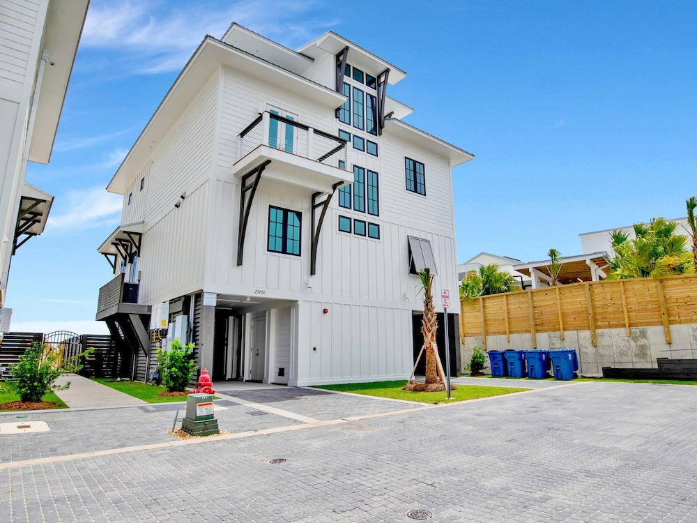 The Bluffs at Orange Beach #1 - Sapphire Bluff view 3