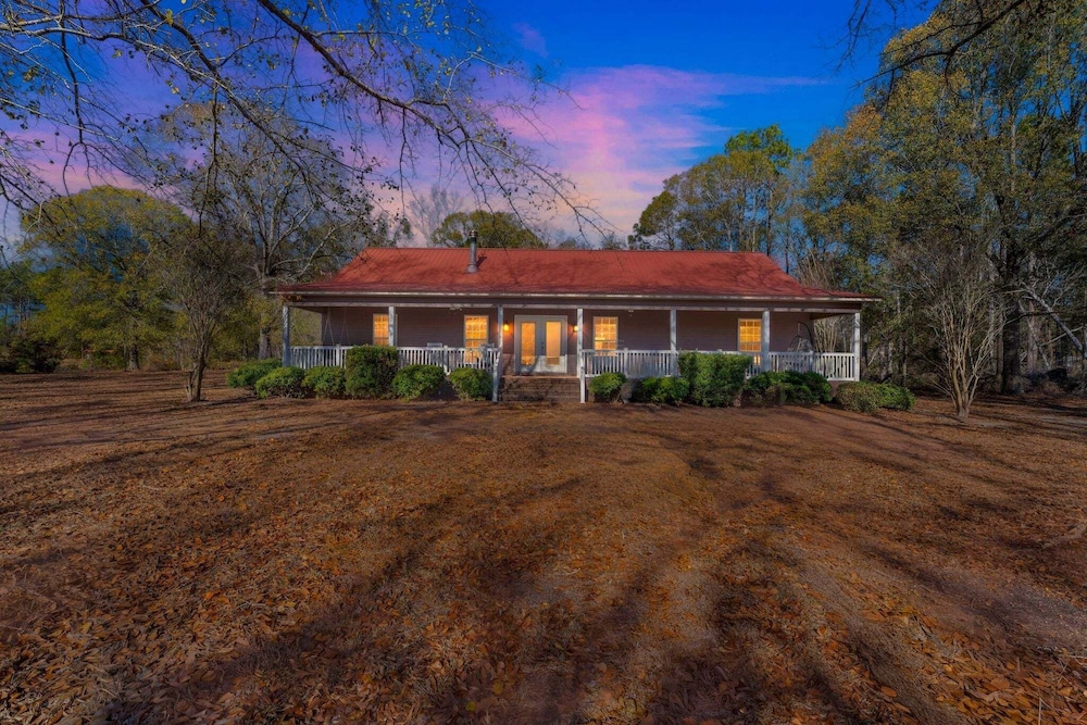 Healing Adventures Wellness Retreat 3 Bedroom Home