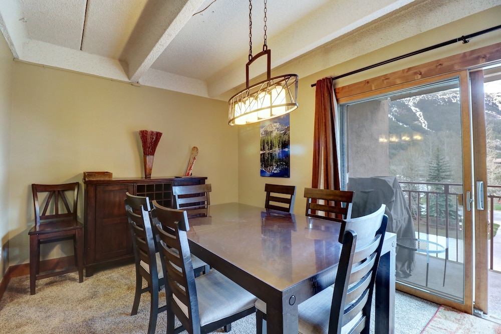 SkyRun - Copper Mountain Resort Vacation Condos