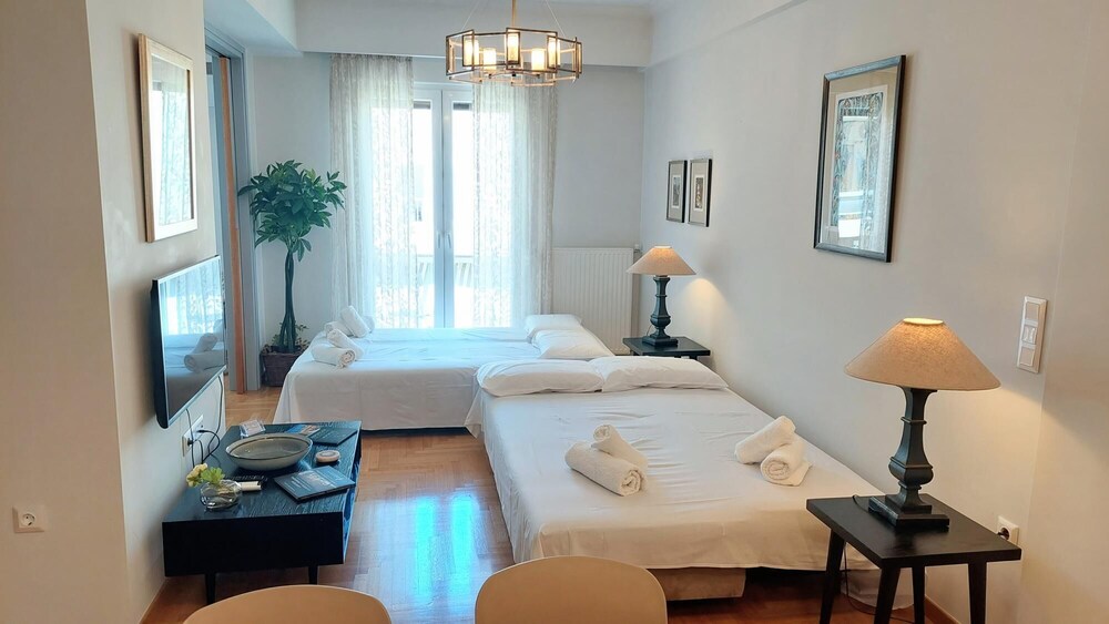 Elegant Apartment in Acropolis photo 3