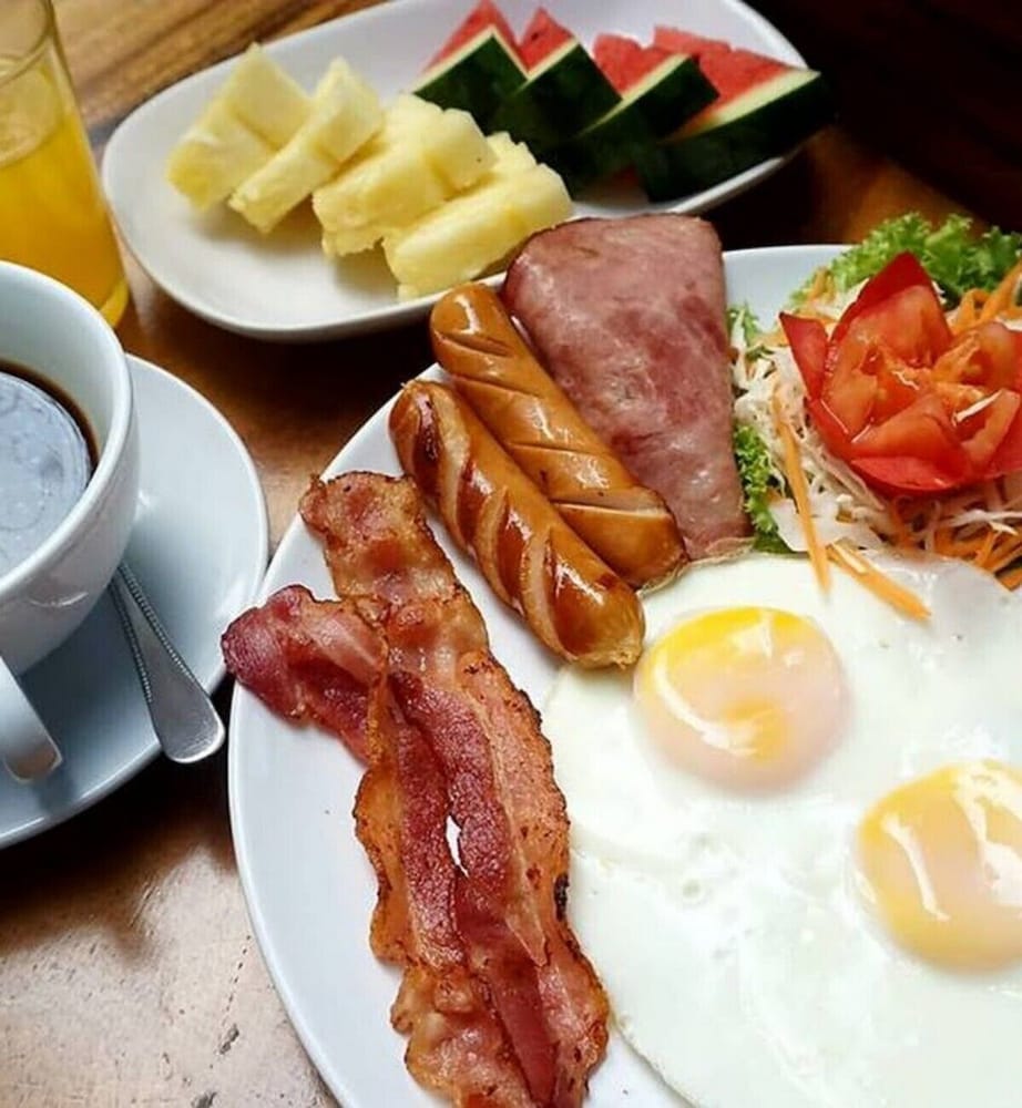 Nature Home Hostel & Cafe