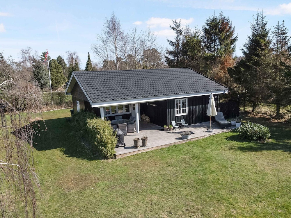 5 Star Holiday Home in Vaeggerlose