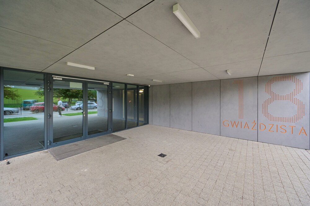 3 Bedroom Gwiaździsta 18 by Renters view 5