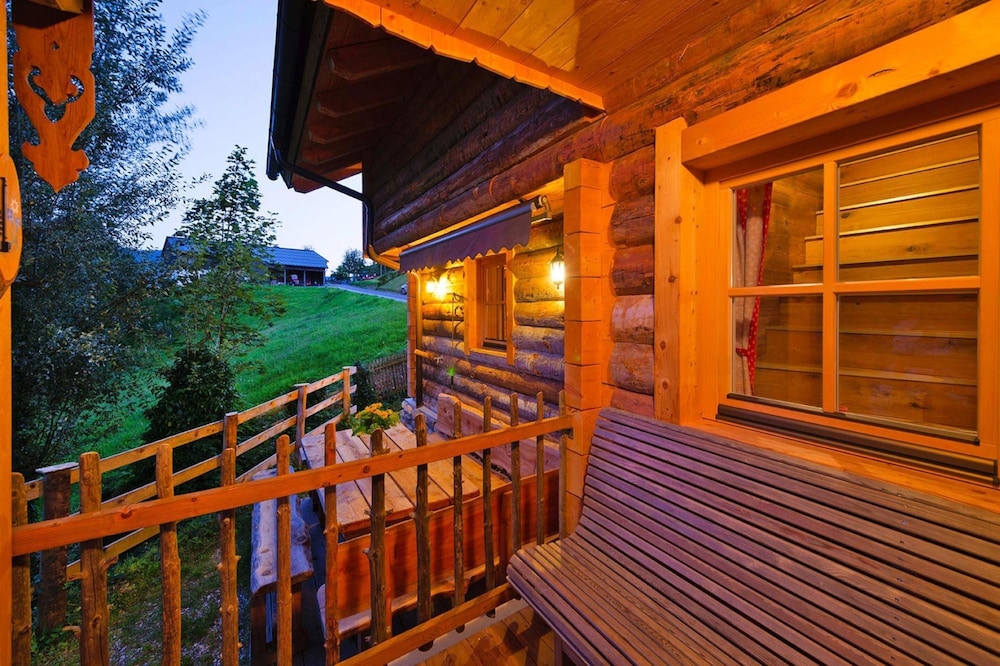 Chalet in St. Martin With Sauna & Mountain Views