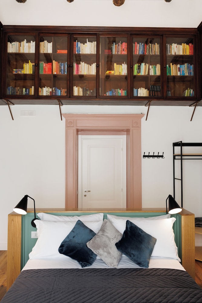The Other Duomo House