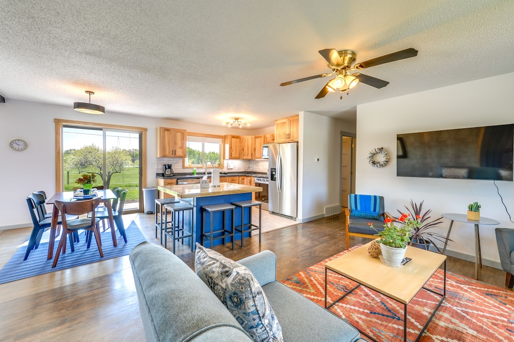 Miscellaneous Market Vacations - Family-friendly Lander Home Rental: Yard, Patio! - Property Image 1