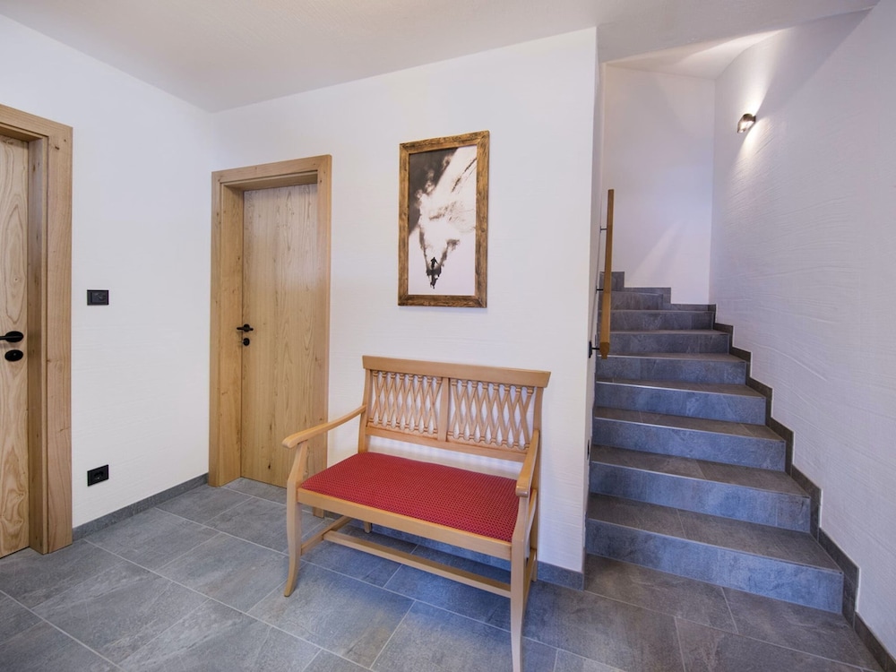 Affluent Chalet in Neukirchen near Wildkogel Ski Arena