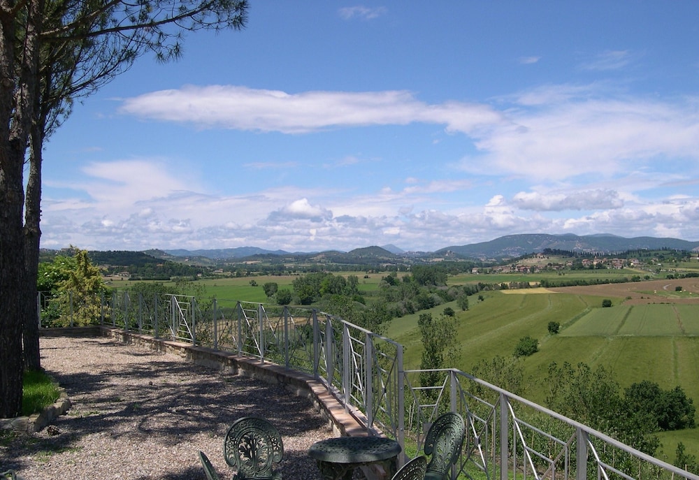 Castello Monticelli