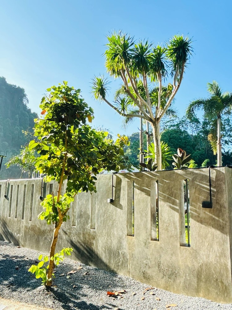 Baan Suan Pool Valley Villa