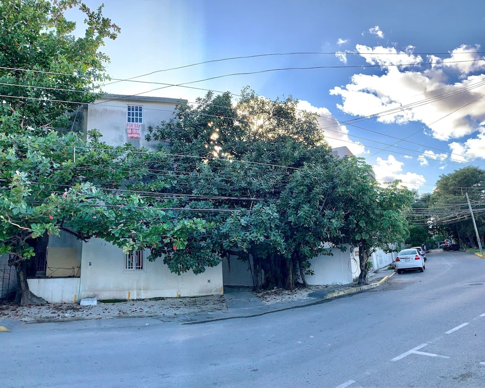 2BR Apartment near Mamitas Beach