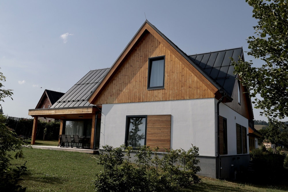 Chalet in Cista Near Ski Slopes