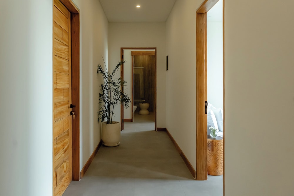 AMO Residences
