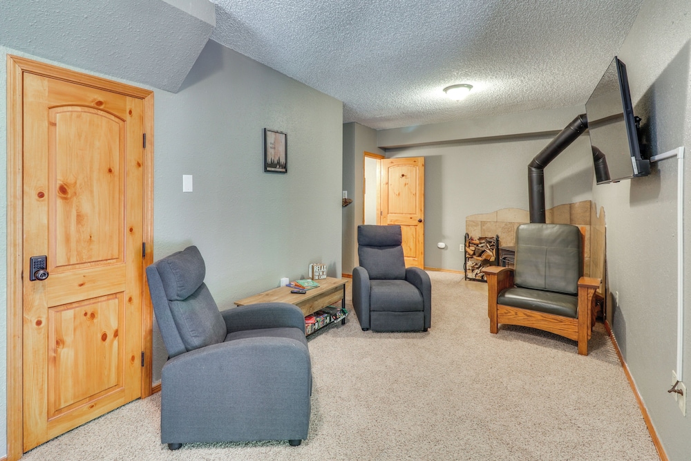 Families Welcome: Quiet Cabin < 5 Mi to Cloudcroft