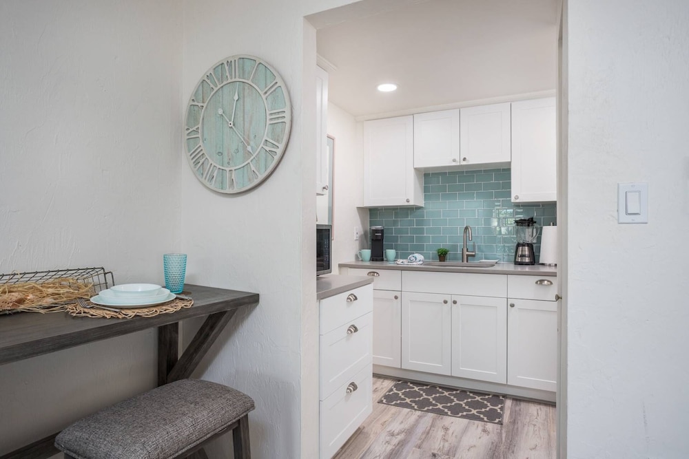 Pelican Gardens Studio 3 on Lido Key - Property Image 30