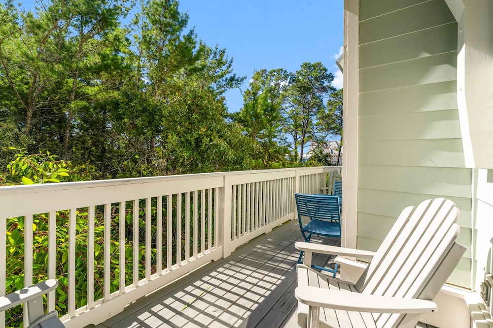 Prominence on 30A by Panhandle Getaways