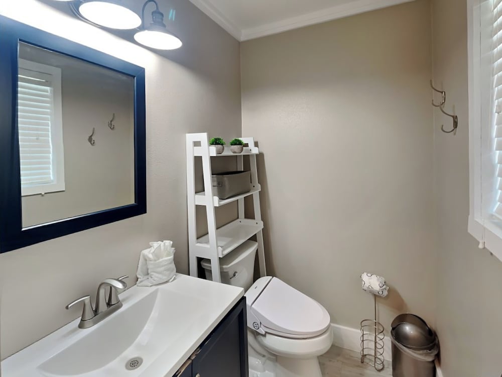 Coconut's Beach House by Southern Vacation Rentals